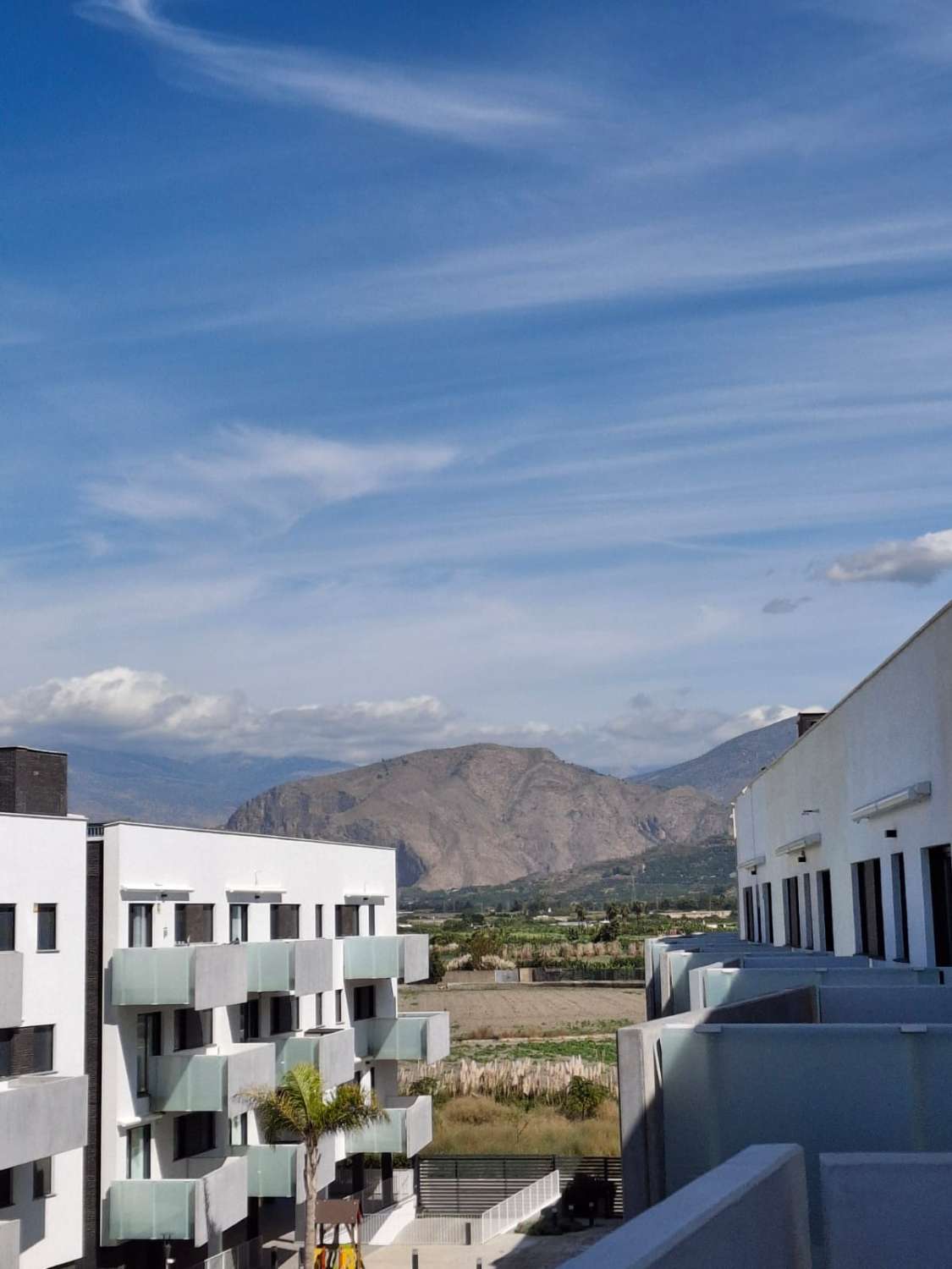 Magnifica vivienda de tres dormitorios en la Playa de Salobreña