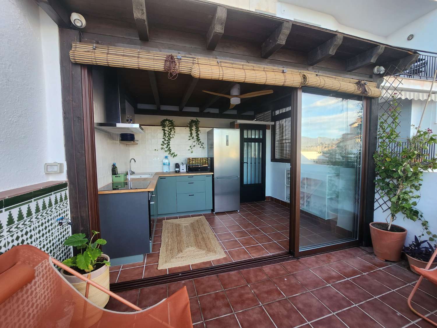 Casa en venta Casco Antiguo con vistas al mar, completamente reformada