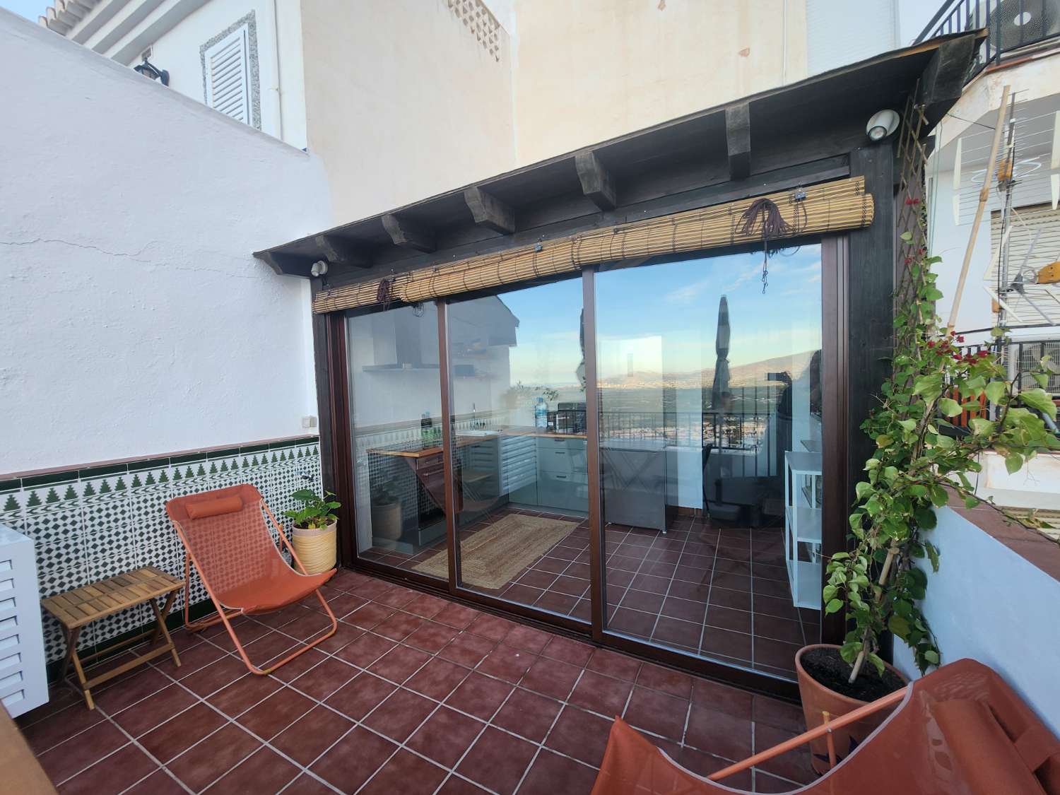 Casa en venta Casco Antiguo con vistas al mar, completamente reformada